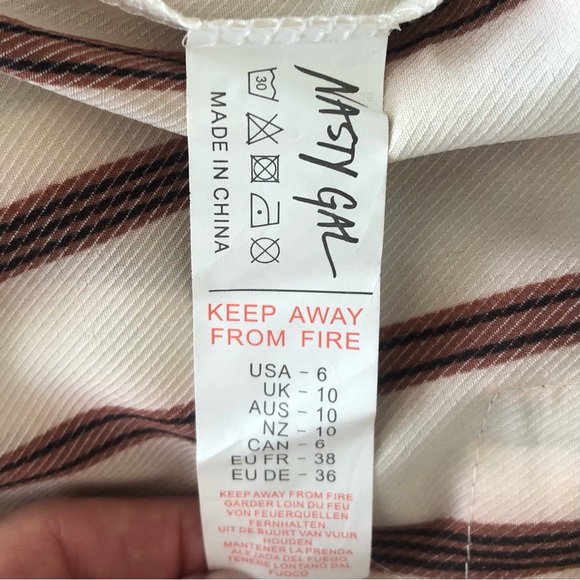 NWOT Nasty Gal You’re Just My Stripe Utility Jumpsuit Size 6 - Picture 9 of 9